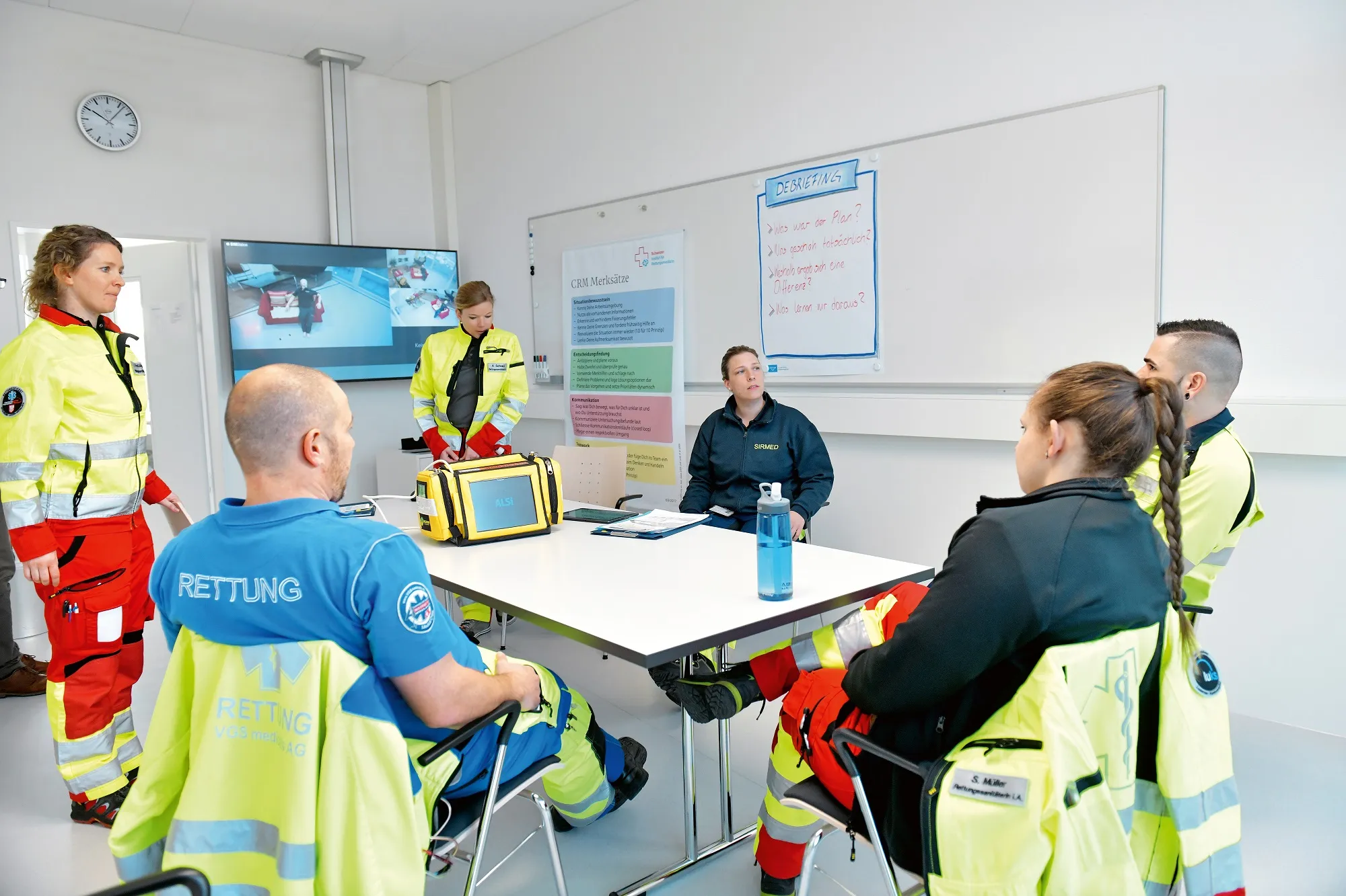 Nachbesprechung beim Simulationstraining