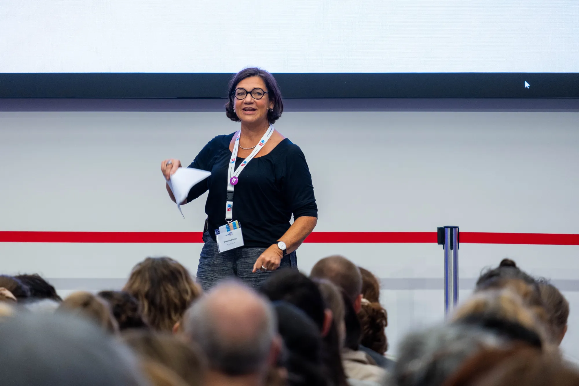 Prof. Dr. Dorothea Lage begrüsst zum UK-Symposium