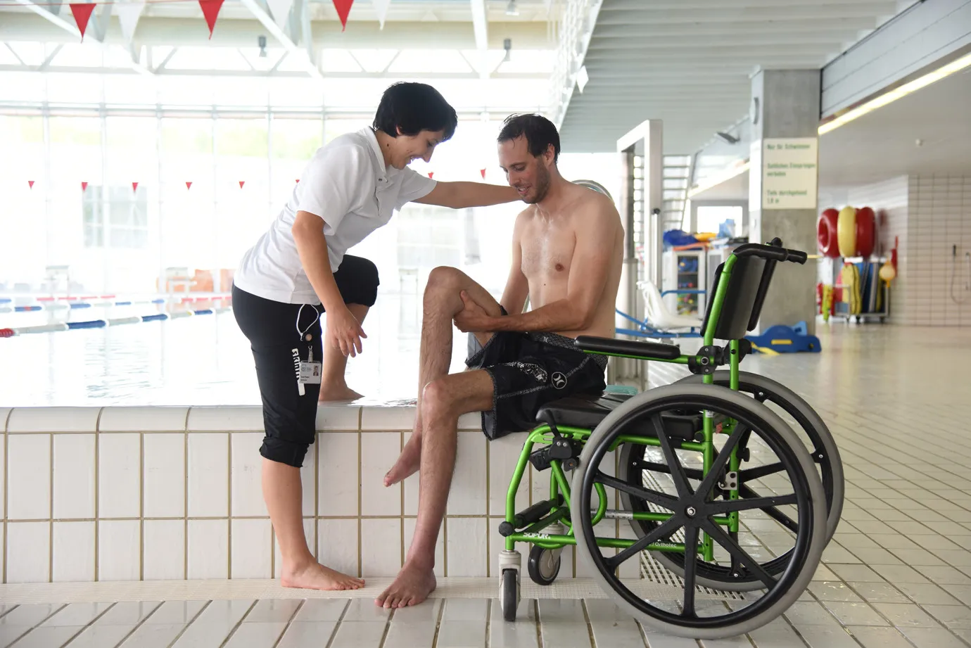 Sporttherapie Schwimmen